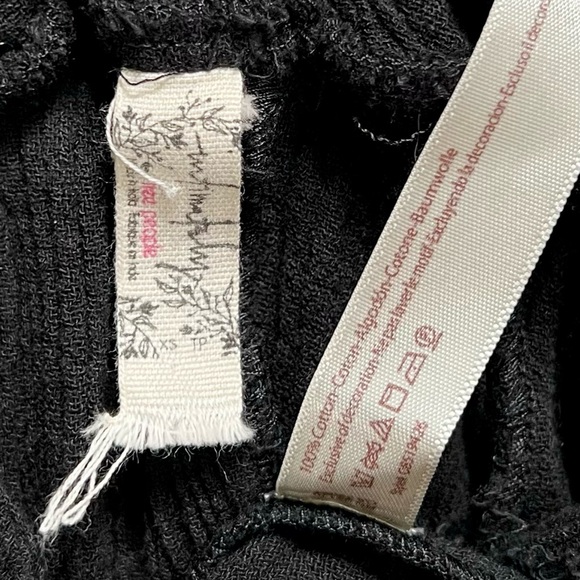 SOLD-Free People Embroidered Black White Crinkle Fringe Hem Shorts Romper - Picture 13 of 15